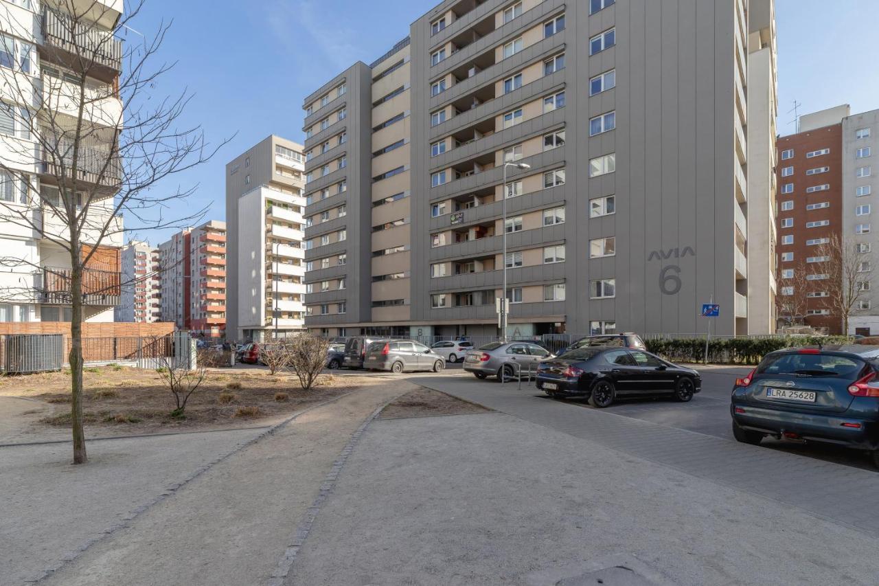 Avia Apartment Three Bedroom Two Balcony Ac & Parking By Noclegi Renters Краков Экстерьер фото